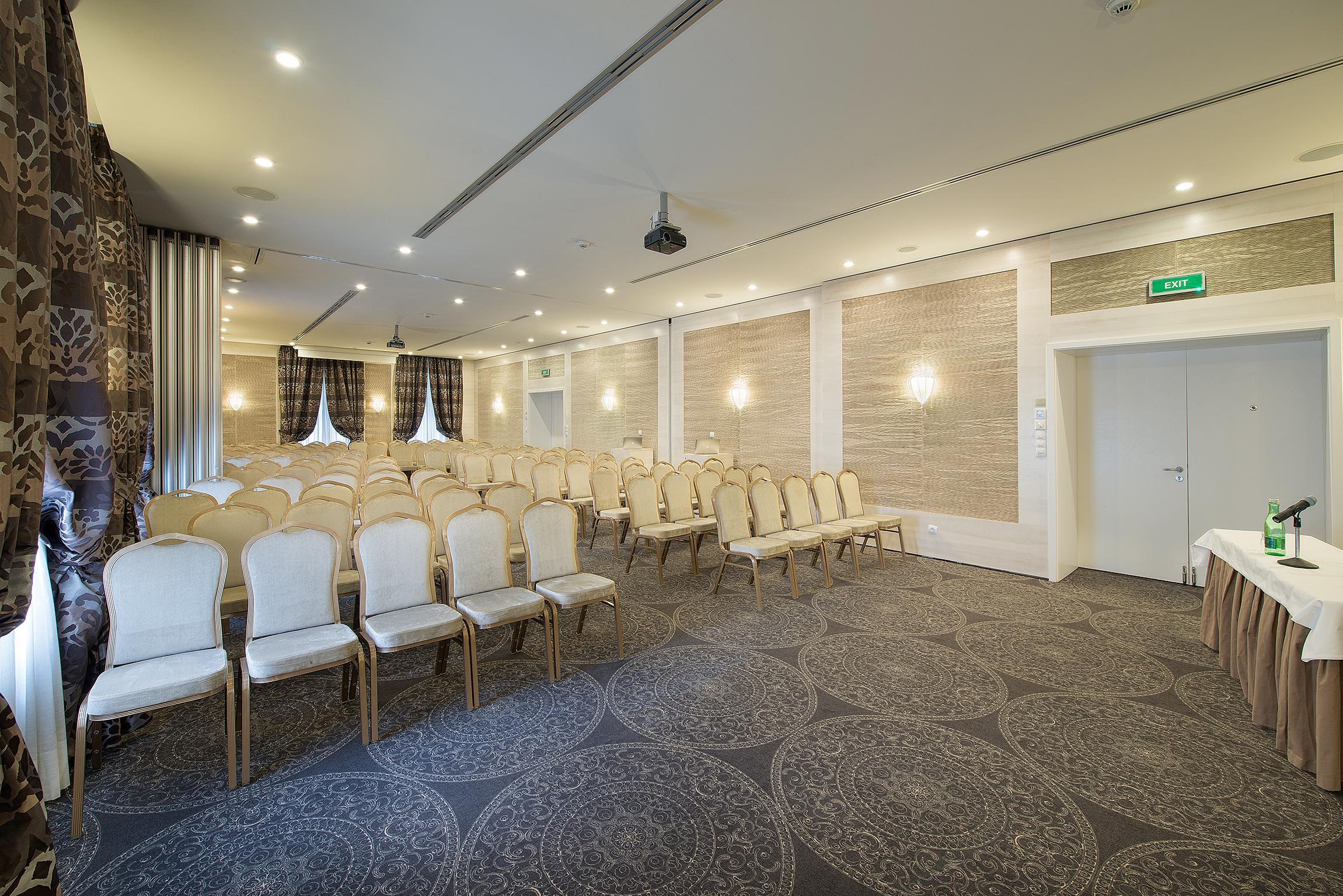 Loft Hotel Bratislava Exterior photo